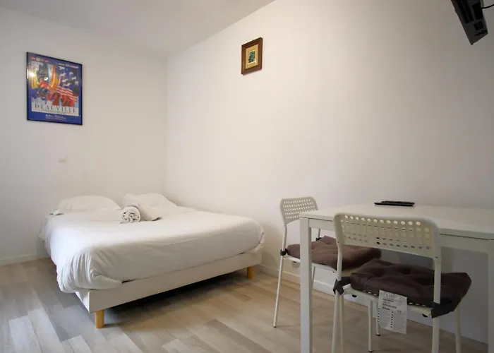 Apartamento Cozy In A Quiet Location 15th Paris